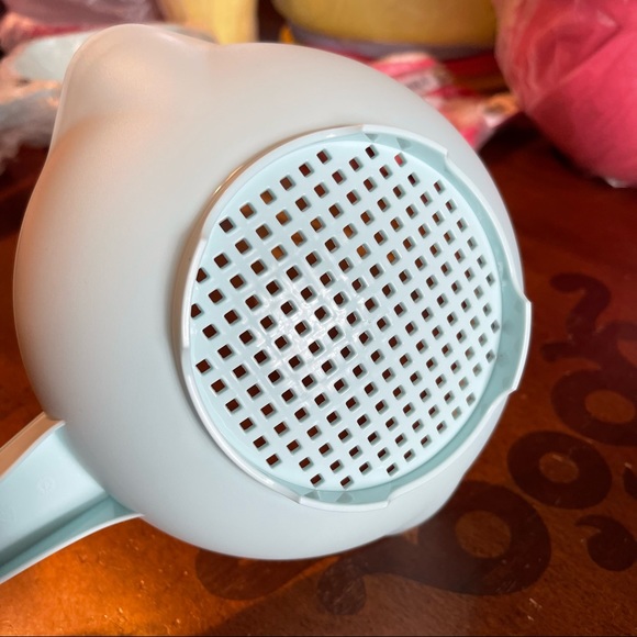 Tupperware Strainer 1qt - Picture 4 of 5